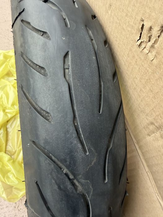 Гума 120/70/17 190/55/17 Metzeler Roadtec 02