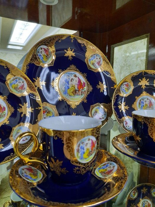 Сервис Мадонна Чехский комплект новый.