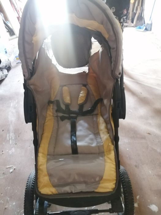 Продам детскую коляску