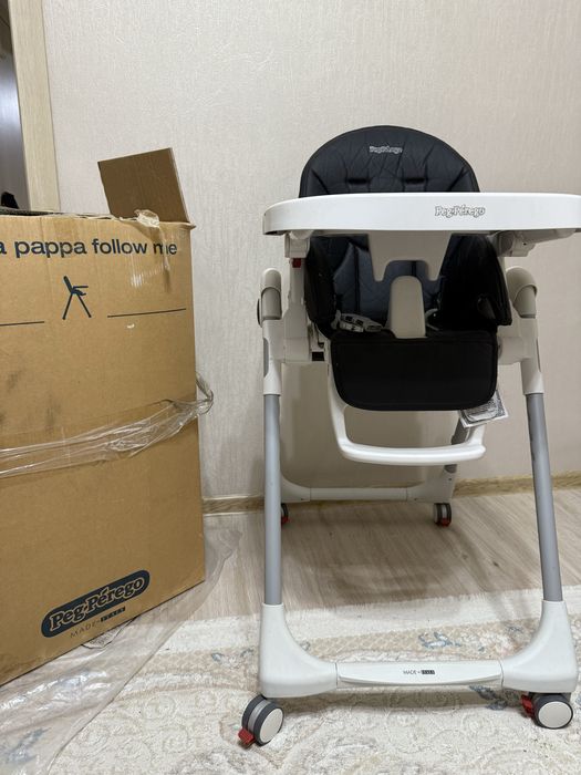 Продам стул для кормления PegPerego