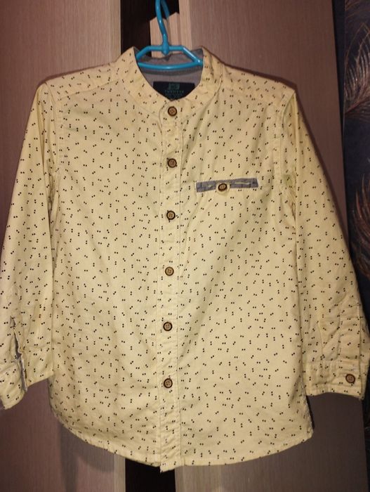 Продам  рубашки.