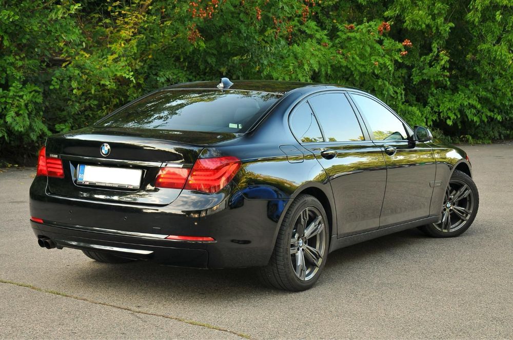 BMW 730XD 2014 3.0 Diesel X-drive 258cp Full LED/Interior individual/Ceasuri digitale/Ventilatie/Soft close usi