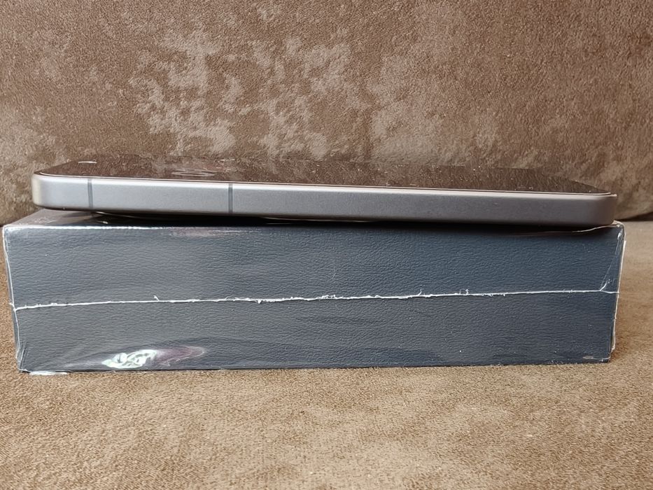 Vivo X300 16/512Gb Глобален