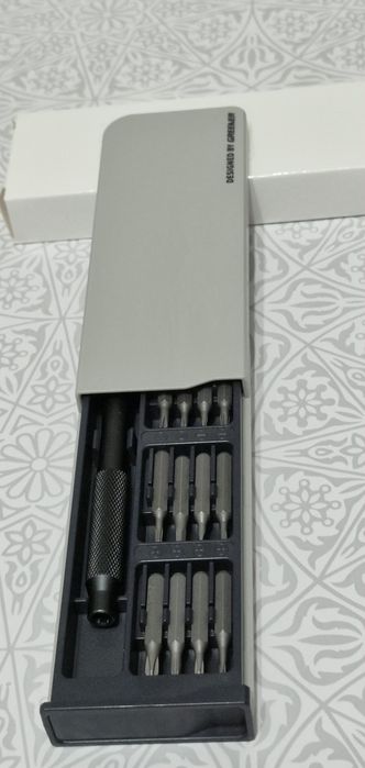 Набор прецизионных отверток GREENER