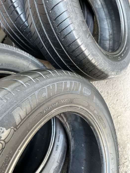 Продам комплект резины на 16