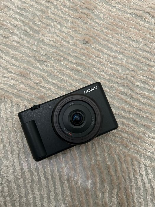 Камера Sony ZV-1F