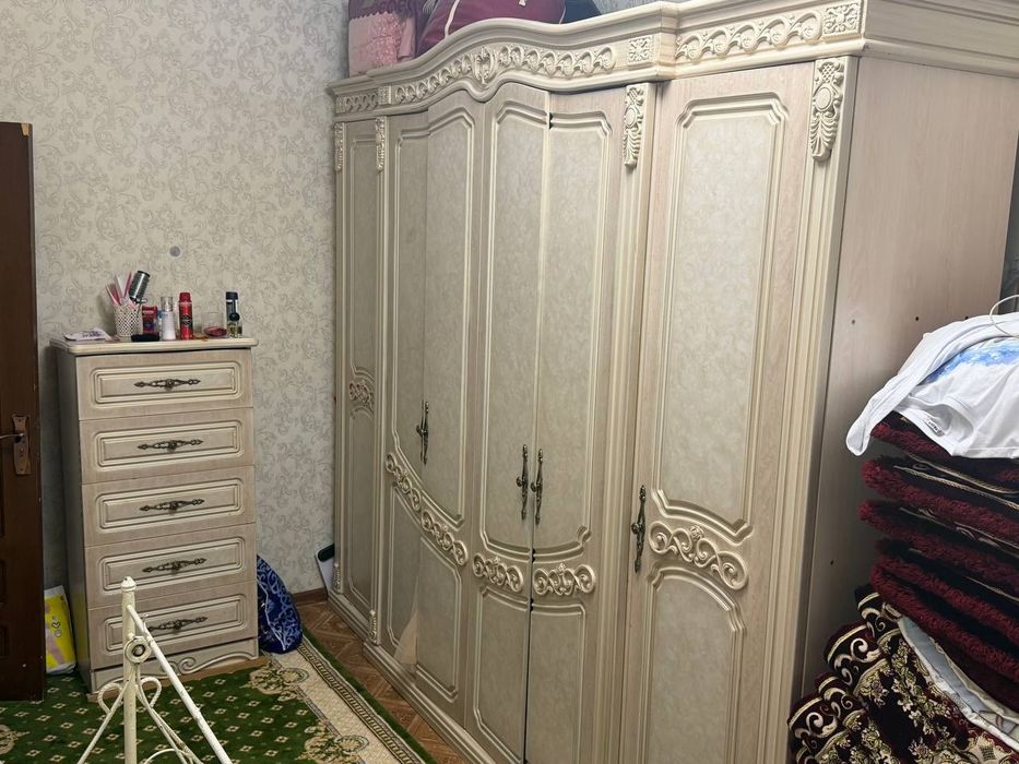 Продам спальни гарнитур