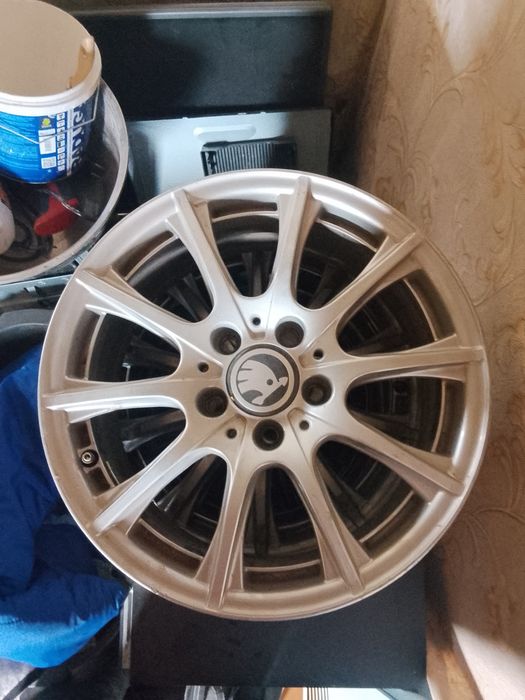 Комплект дисков на Skoda 16r