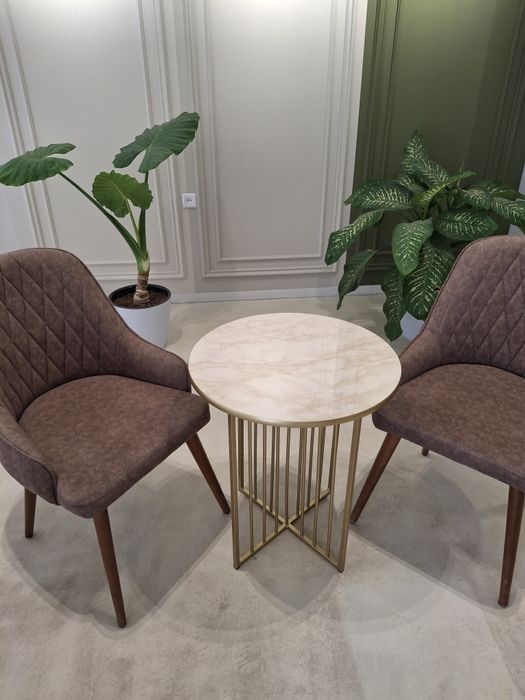 Jurnalniy stol stul tayyori bor