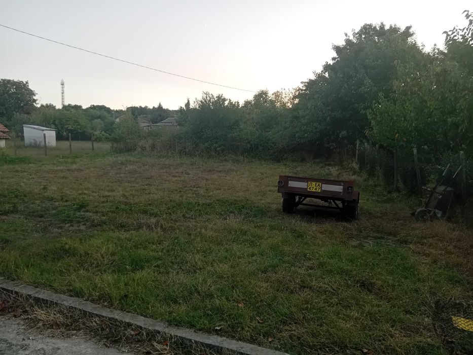 Парцел/земя за строене