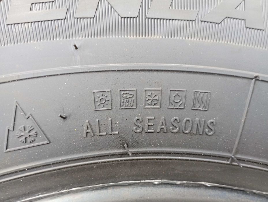 Anvelope Grenlander 205/75/16C 113/111R Noi All Season,Mixt,M+S