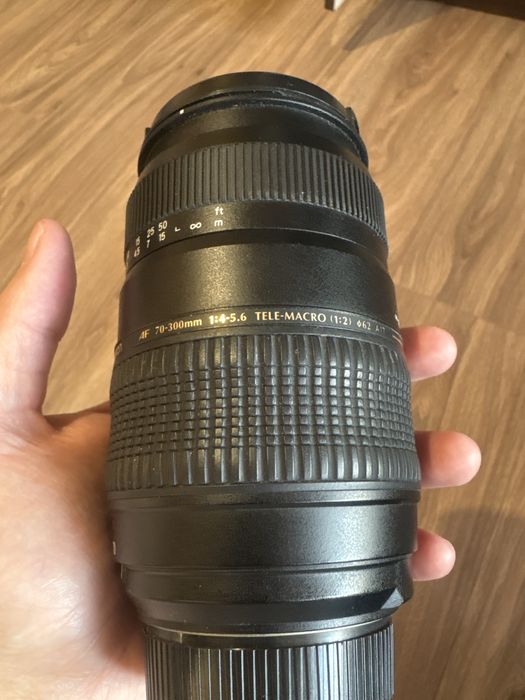 Vând obiective Nikon - Nikkor 50mm - Tamrom 70-300mm tele-macro