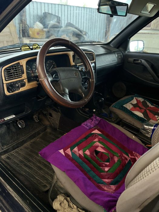 Volkswagen Passat B4 көлігі сатылады