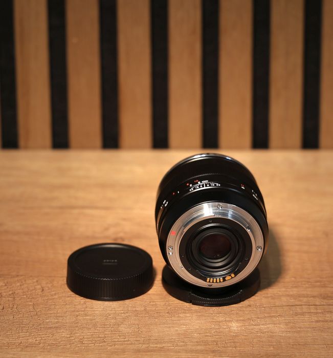 Обектив Carl Zeiss ZE  makro-planar  50mm f2