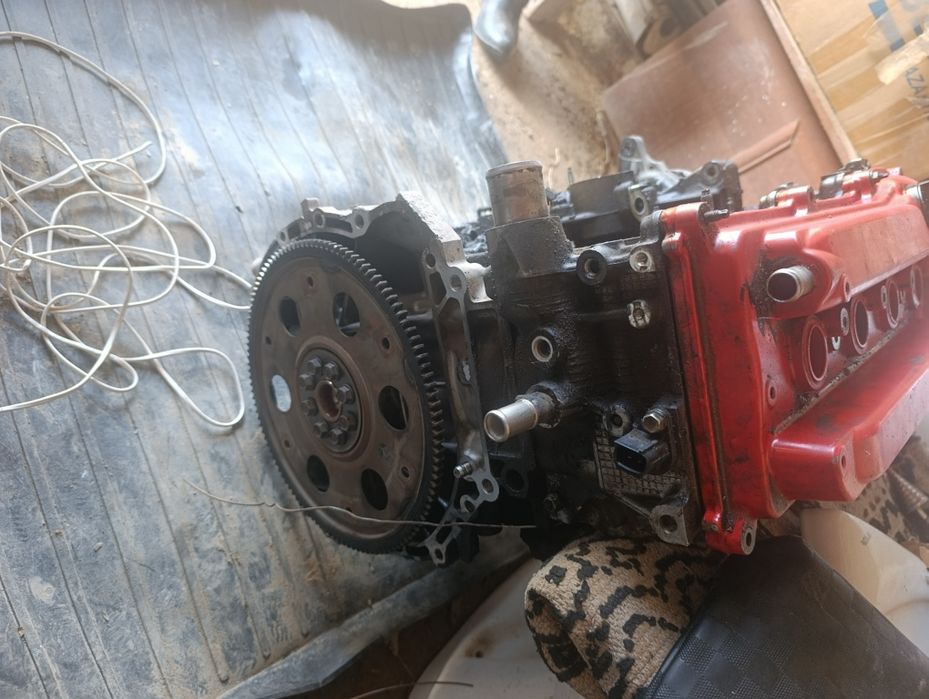 Матор 2.4 тайота