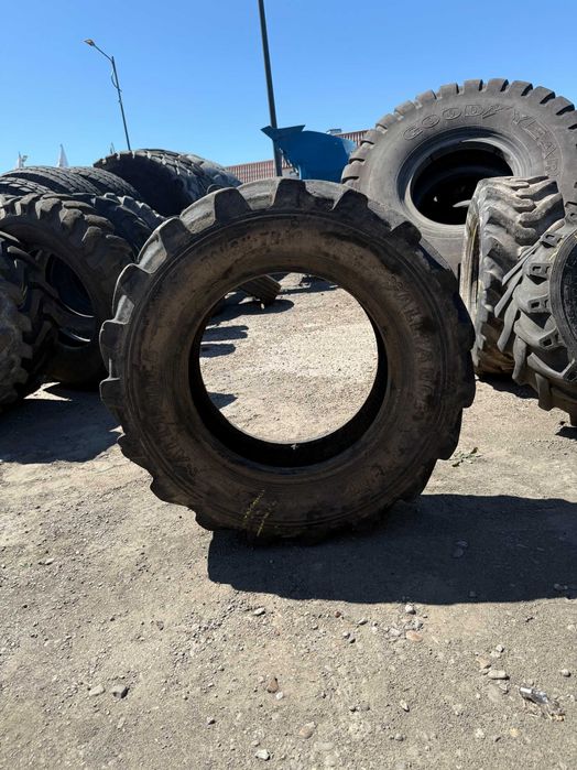 Anvelope 12,5-80/18 280-80R18{10,5-80R18}
