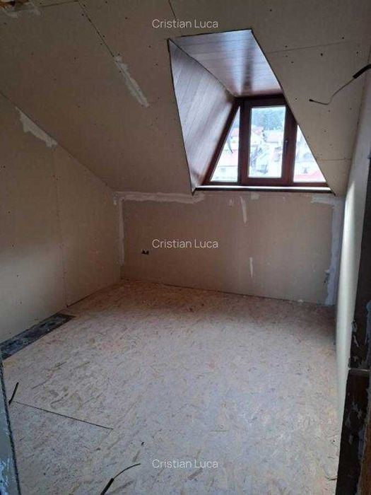 Apartament 3 camere, 100 mp, partia Calinderu