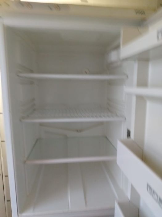 Продаётся  холодилник