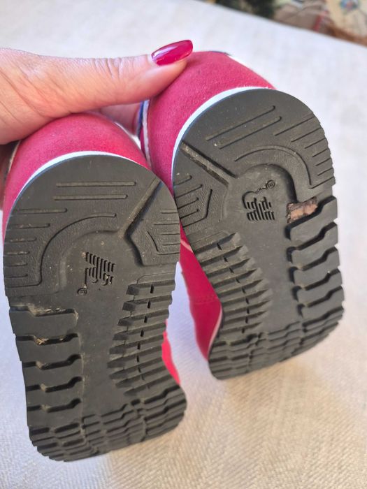 Детски маратонки New Balance , н 32, като нови