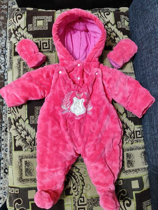 Абсолютно новый плюшевый комбинезон 0-6 месяцев