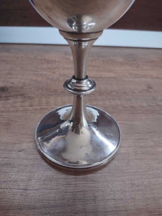 Продавам уникален сребърен бокал на Английски сребърник от Честър