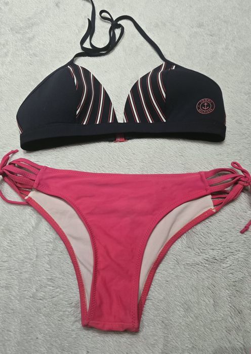 Emporio Armani EA7,Tommy Hilfinger, BOSS
