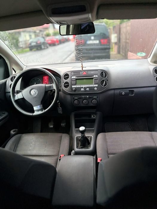 Piese VW GOLF 5 plus motor 1.9 BLS  cutie manuala 6 trepte