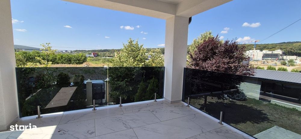 De vanzare casa tip Vila - Livezeni