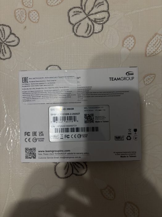 Продам новый SSD диск на 256GB