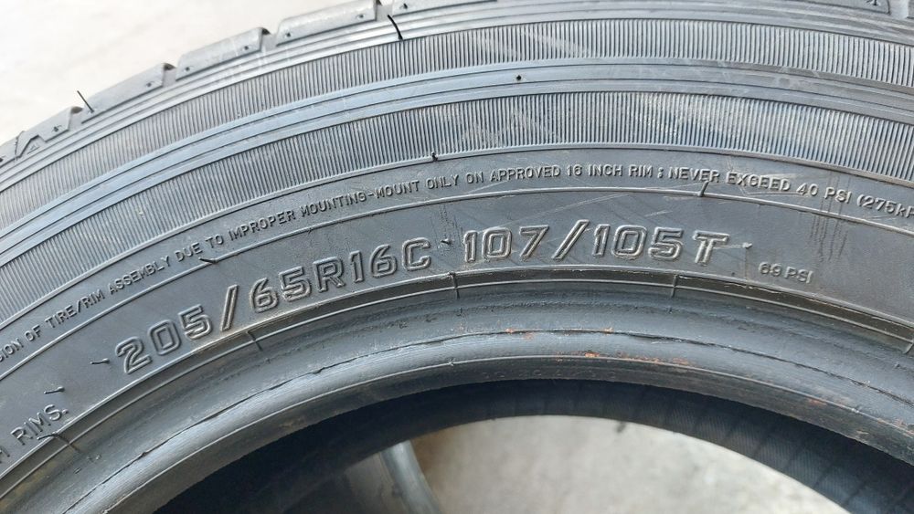 Гуми за Бус 205/65/16 C Falken Linam 2 броя