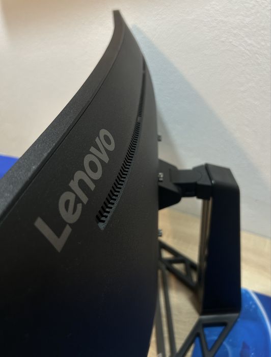 Monitor Lenovo Gaming