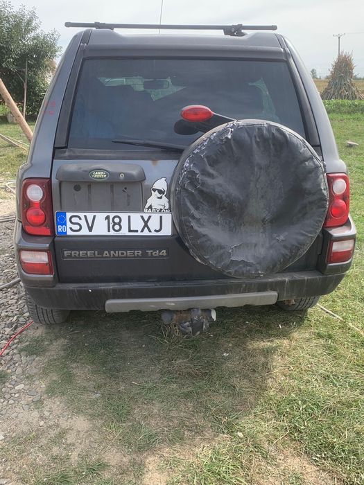 Vand Land Rover in stare buna