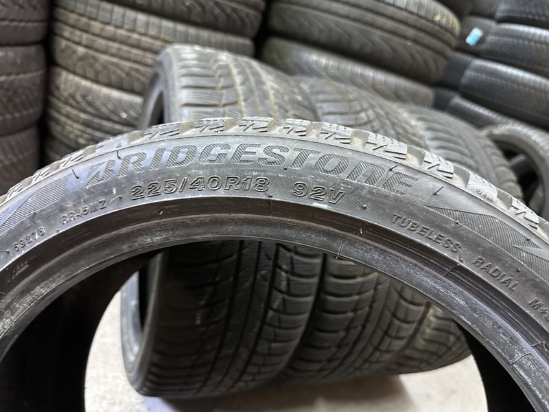 225/40/18 BRIDGESTONE 4бр