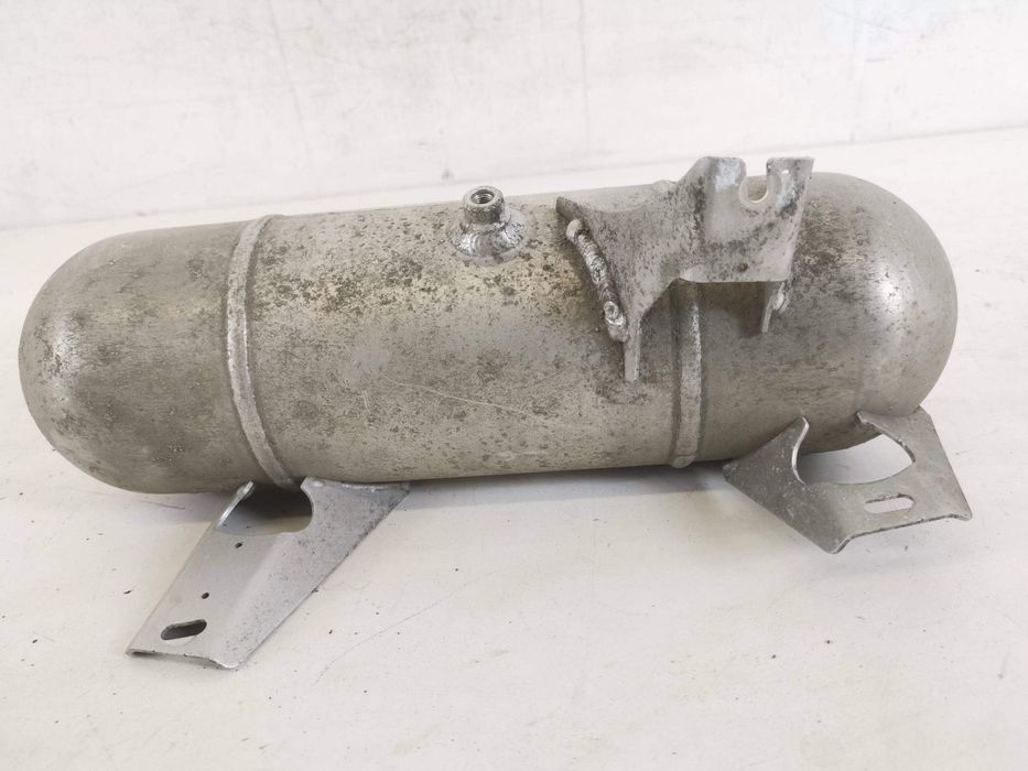 Резервоар за въздух БМВ Серия 7 G11/G12 [ - ] Оригинален, в добро съст