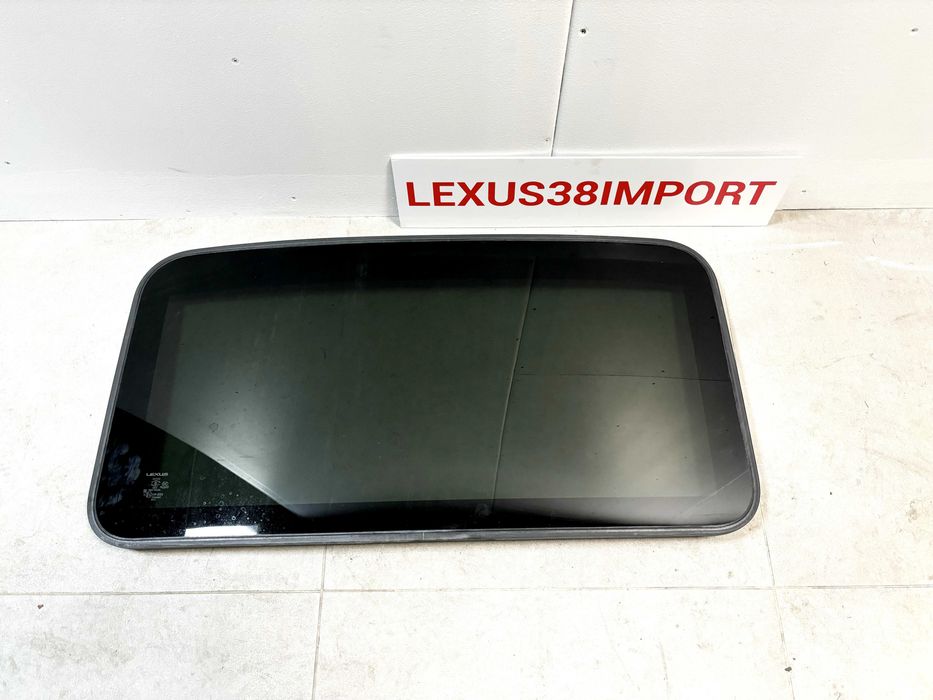 Люк Lexus ES 2019
