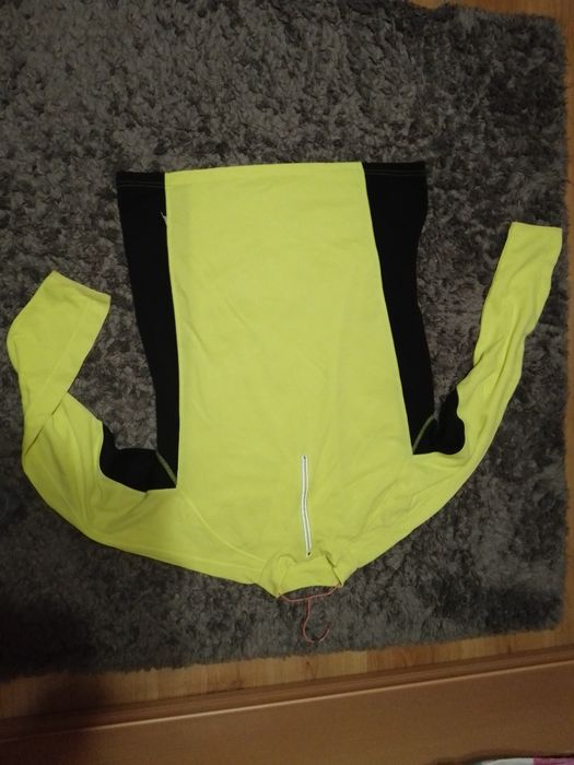 Дишащи спортни  блузи