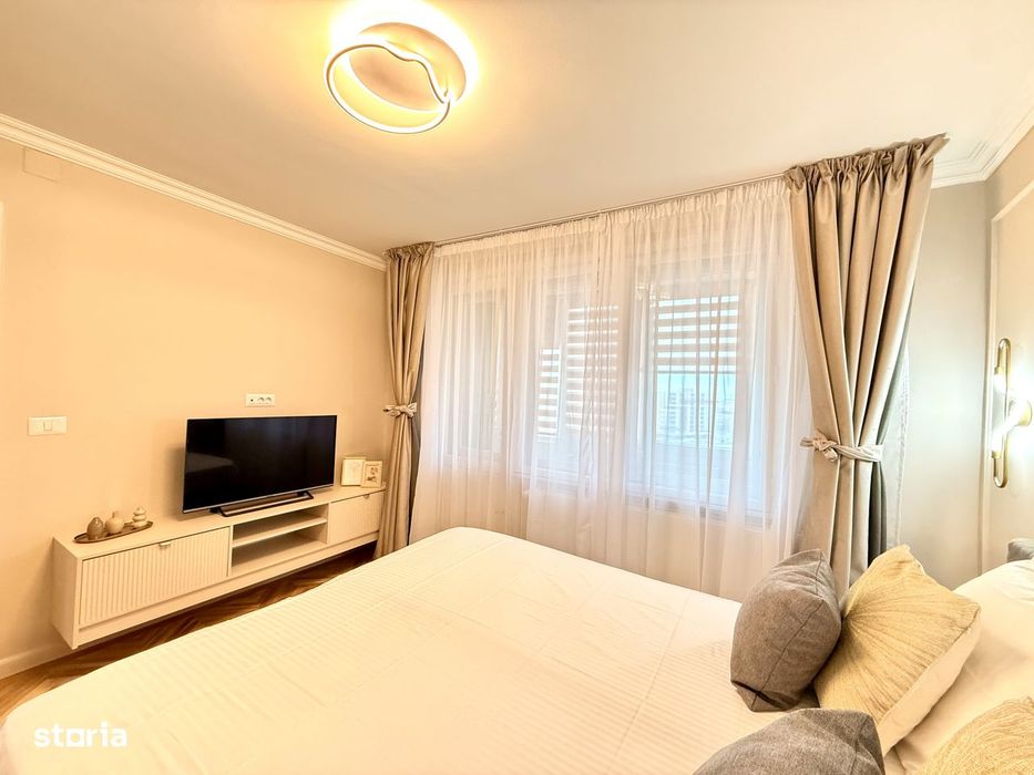 Ap. 3 camere , renovat , garaj - Ultracentral