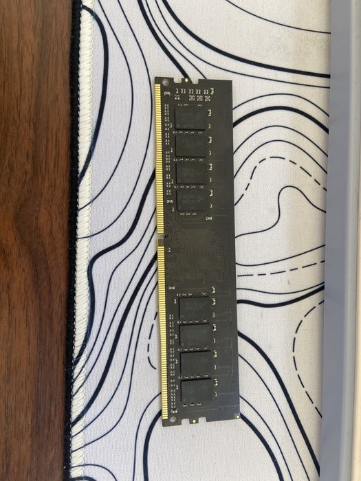 Озу 16 гб DDR4, 3200mhz