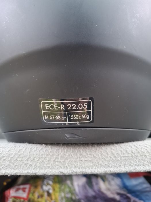 Модуларна каска - нова и куфар за мотор