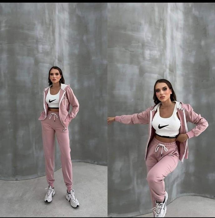 Екип Nike различни цветове