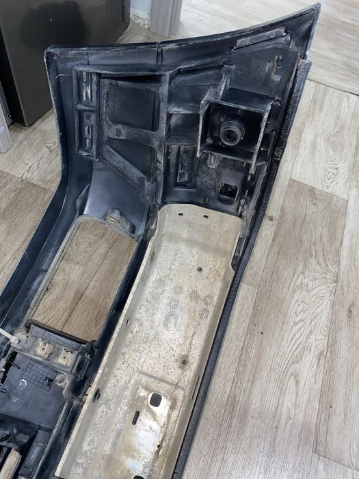 Передний бампер  бмв bmw е34 состоянии