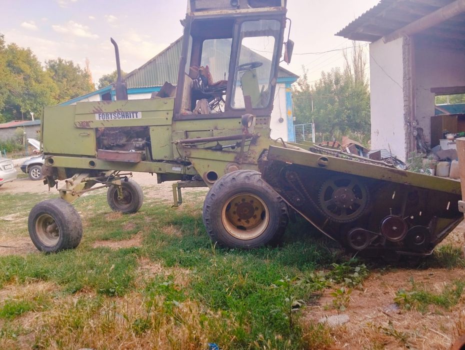Комбайн сатылады