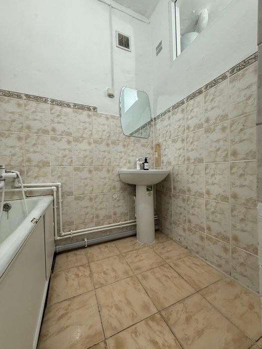 Посуточно сдается 2 комнатная квартира