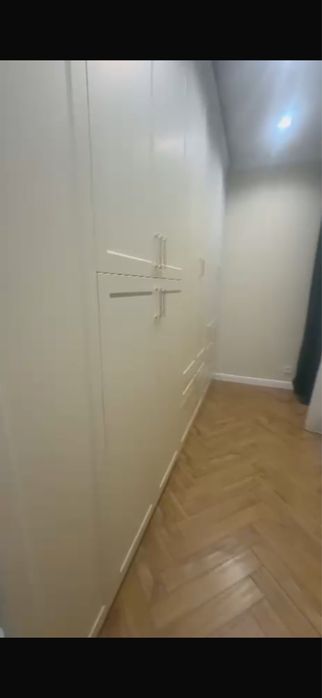 гардероб шкаф продаем .