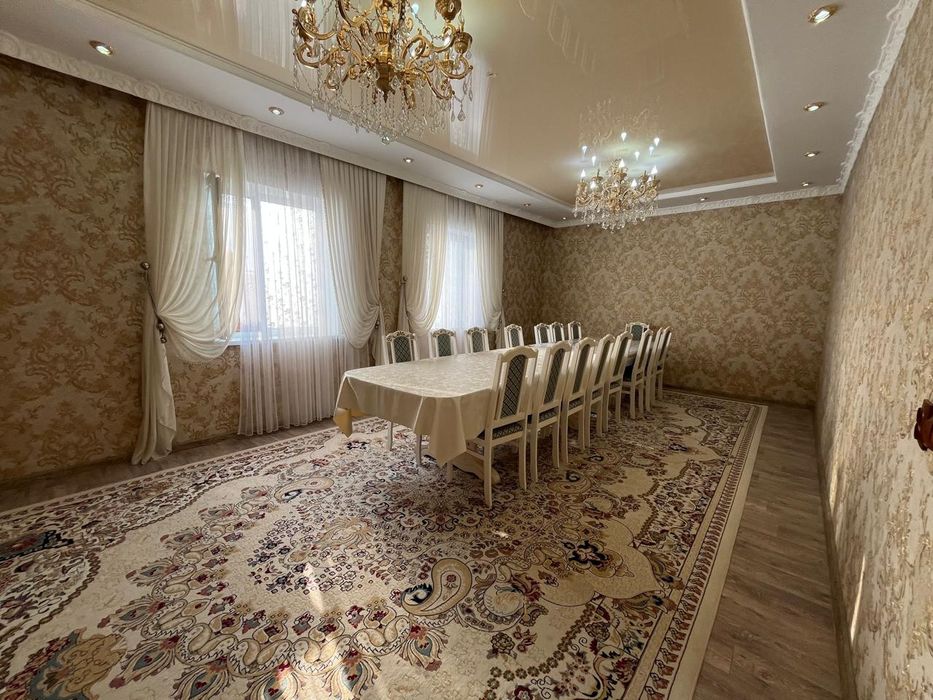 Продам бБольшой дом со всеми удобствами