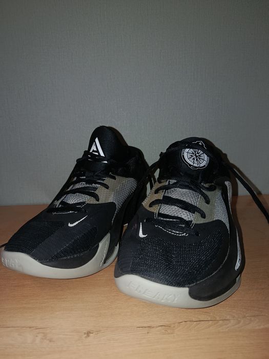 Zoom Freak 4. Кроссовки баскетбольные. Оригинал.