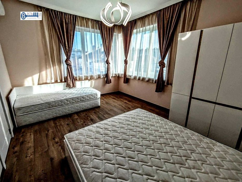 Дава се под наем Тристаен апартамент в Велико Търново, Център - 89 кв.м за 504.9 € - Снимка #3