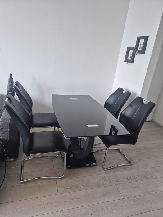Vand Masă de Living cu 4 Scaune