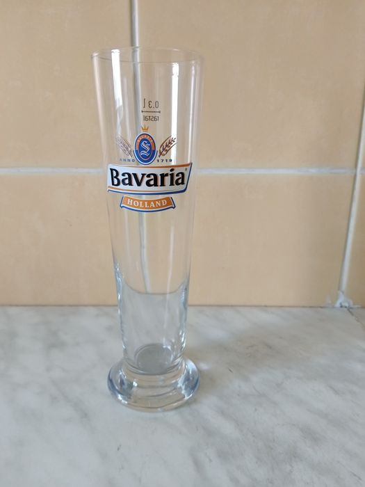 Пивные кружки...