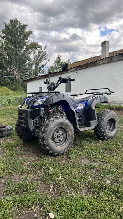 продаю квадроцикл 200куб